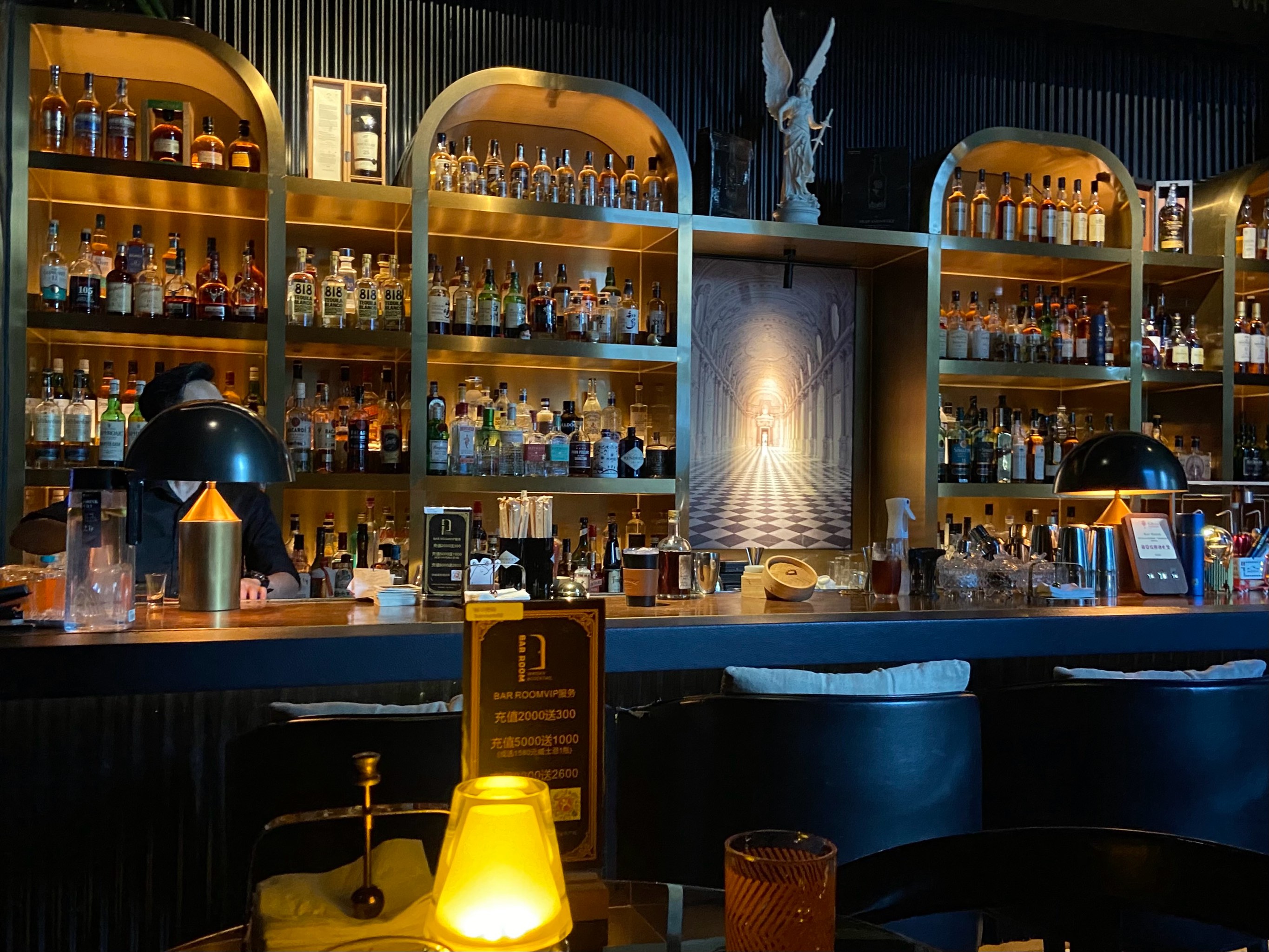 南阳商务KTV，商务精英休闲首选-新野县ktv预订